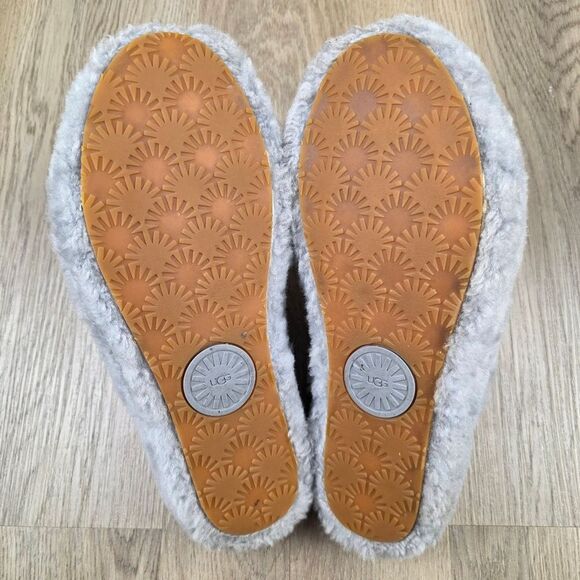 UGG Fluff Yeah Slides Size 10 - Picture 9 of 9